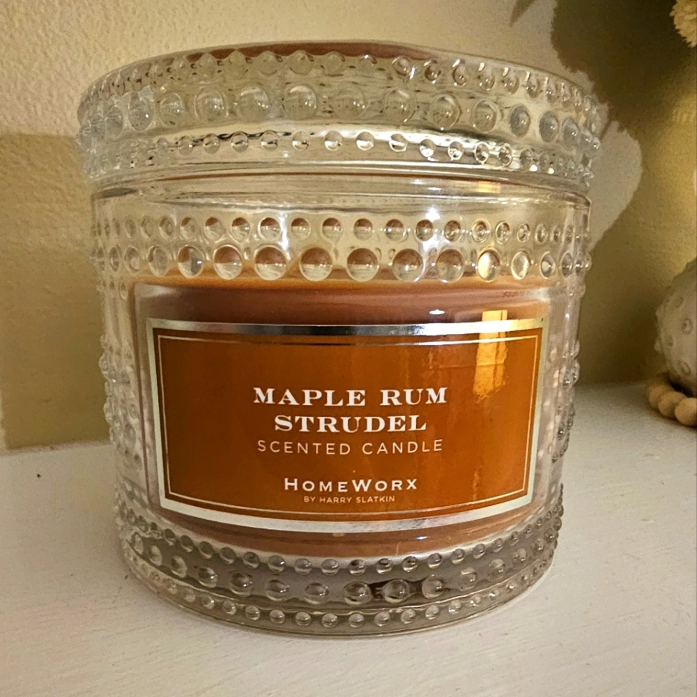Brand new Homework candle